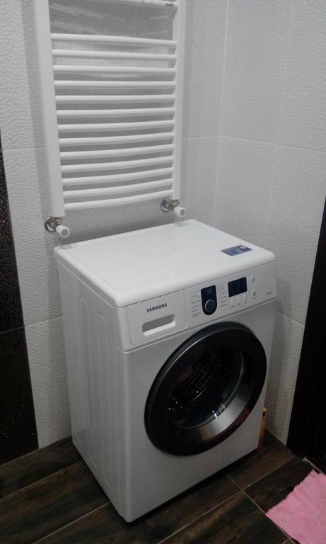 Apartament Gia Batumi Bagian luar foto