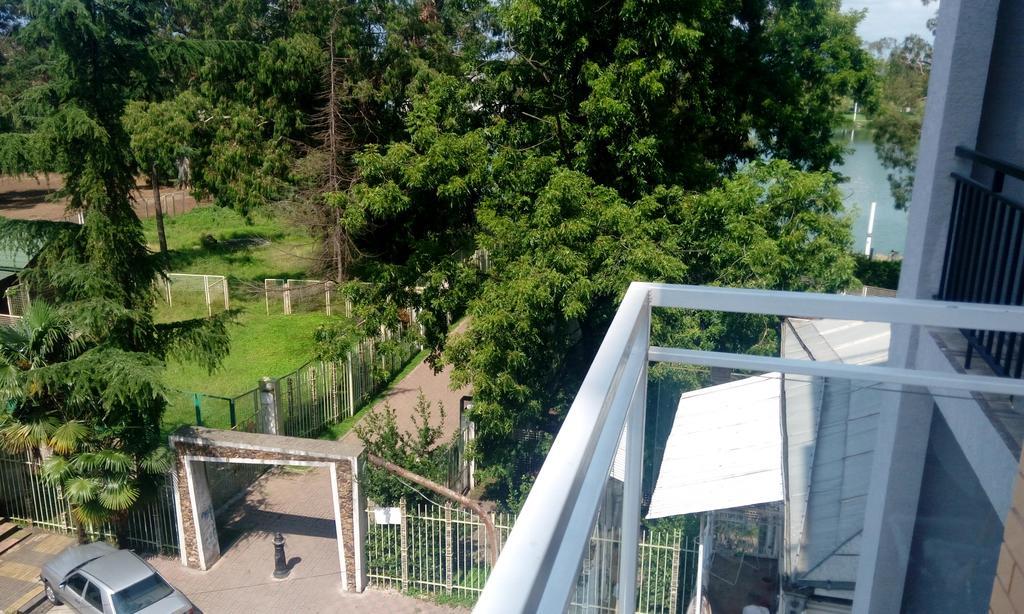 Apartament Gia Batumi Bagian luar foto