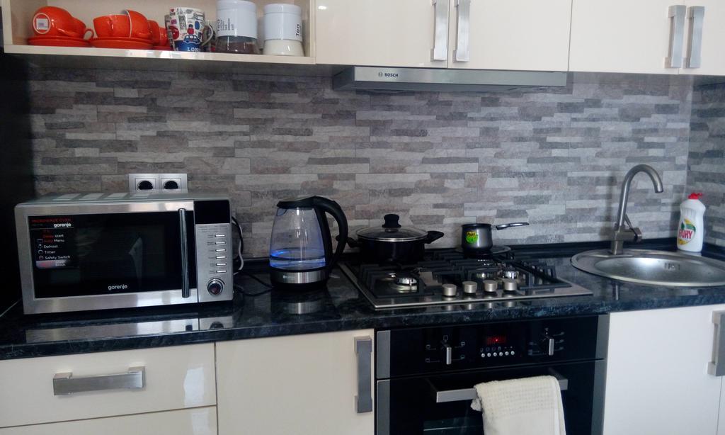 Apartament Gia Batumi Bagian luar foto