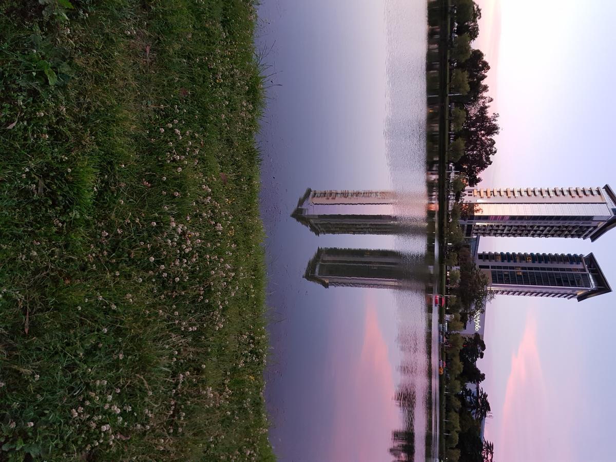 Apartament Gia Batumi Bagian luar foto